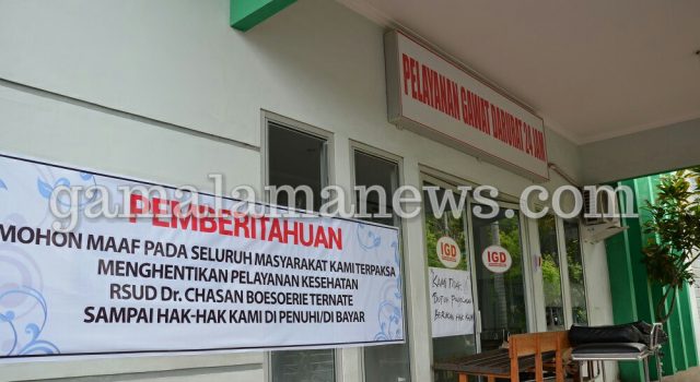 Kecewa, Tenaga Medis RSUD Chasan Busoiri Palang Pintu IGD