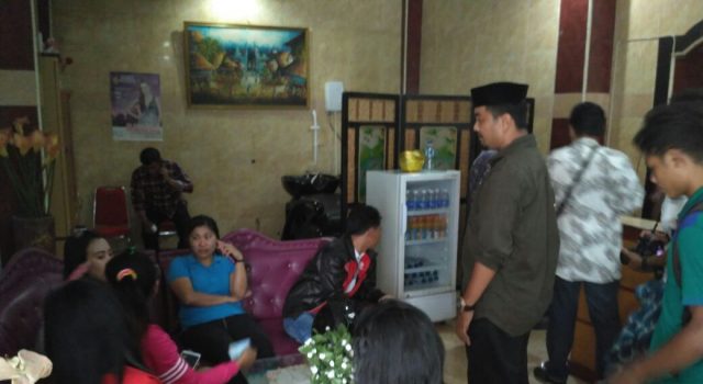 Rajia, Satpol PP Segel 11 Tempat Usaha Tanpa Ijin