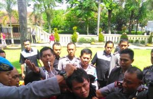 Anggota Polres Banyumas di Serang OTK