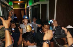 Operasi Bersinar Petugas Amankan Satu Pengunjung Karaoke