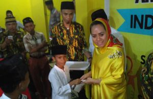 AMPG dan DPD I Golkar Santuni Anak Yatim