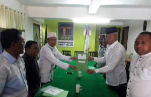 Haji Bur Kembalikan Formulir Cagub Ke PPP