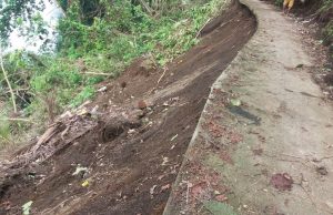 Warga Dere Sesalkan Sikap Cuek Kepala BPBD Halbar