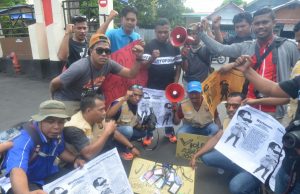 Wartawan Malut Minta Kapolri Copot Kapolres Way Kanan