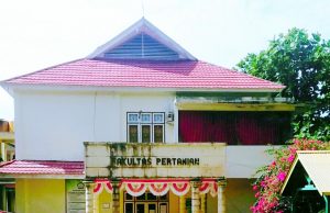 Puluhan Mahasiswa Pertanian Gelar Teatrikal Hari Tani Nasional