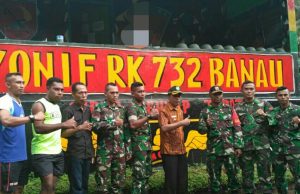Wabup Kunjungi POS Pengamanan TNI Kecamatan Ibu Ucapkan Selamat HUT Ke 72