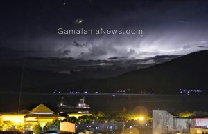 Akibat Cuaca Buruk Kapal Permata Ima Kandas, Dua Nelayan Pulau Mare tak bisa Pulang