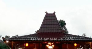 Rumah Adat Yang Di Tempati Presiden RI