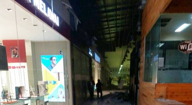 Kota Ambon Diguncang Gempa 5 Kali, Masyarakat Panik Berhamburan Keluar Rumah