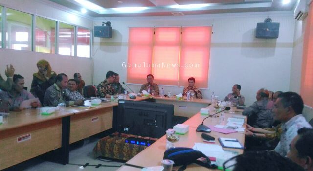 Bupati dan Wabup Pimpin Rapat Evaluasi Pembangunan Daerah Tahun Anggaran 2017