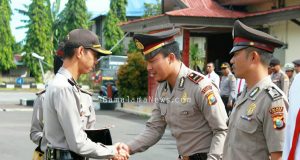 Berprestasi, 12 Anggota Polisi Polres Tidore dapat Penghargaan