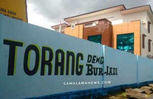 Terkait Tulisan di Pagar Kantor, Panwas Panggil Pihak Karantina