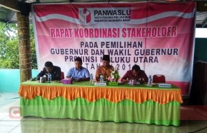 Ciptakan Pilkada Damai, Panwaslu Halbar Rapat Kordinasi dengan Stakeholder