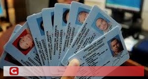 Bagikan KTP Dan Surat Tanah, Bendahara Desa Penu Diduga Lakukan Pungutan Liar