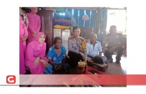Kapolres Ternate dan Jajaran Santuni Kaum Duafa