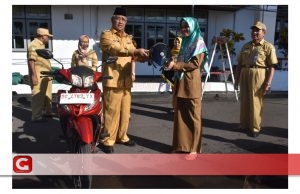 Dua Dokter di RSUD Tidore Dapat Kendaraan Roda Dua