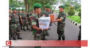 Dapat Hadiah Lebaran Prajurit Kodim 1508 Tobelo Sumringah