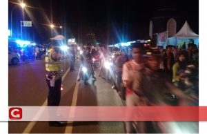 Malam Takbiran, Masyarakat Kota Ternate Tumpah Ruah di Pusat Kota
