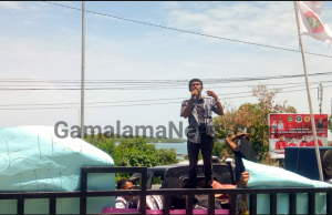 Ratusan Guru Gelar Aksi Mogok Mengajar