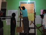 Kantor Lurah Rua Dipalang Warga