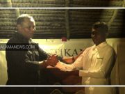 Asek, Dua Pemuda Desa Maidi dapat Hadiah dari Wawali