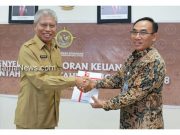Wali Kota Ternate serahkan LKPJ 2018 kepada BPK Provinsi Malut