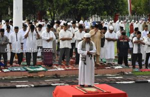 Pemkot Tidore Gelar Shalat Ied di Halaman Kantor Wali Kota