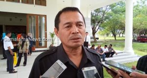 Lantik Eselon III dan IV, Muhdin Pastikan Eselon II Akan Diganti Jika Tidak Profesional