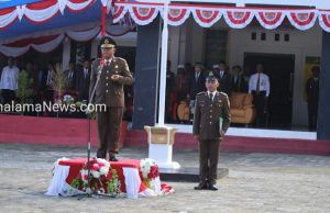 Kejari Halsel Gelar Upacara HBA ke 59