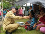 Pastikan Logistik Tersalur, Wakil Bupati Halmahera Selatan Turun ke Lokasi Gempa