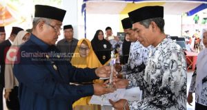 Puncak Peringatan HUT PGRI Ke-74 dan Hari Guru Nasional di Kota Tidore Kepulauan, Meriah