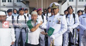 Peringati Hari Armada Ke 74, TNI AL Lanal Ternate dan Badan Wakaf Al-Qur’an Mendistribusikan Al-Qur’an Hingga ke Pelosok Maluku Utara