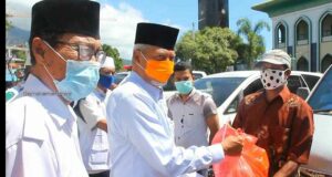Sopir Ambulance COVID-19, Imam, Wakil Imam dan Pengasuh TPQ di Ternate, dapat Bantuan dari Baznas