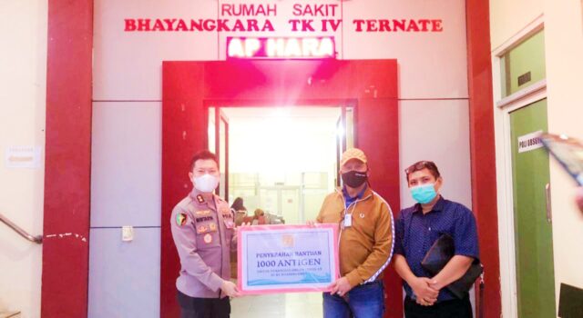 Harita Nickel Kembali Beri Bantuan Alat Uji Usap Cepat Antigen Kepada RSU Bayangkara Ternate