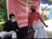 Ratusan Siswa Siswi SMK 5 dan SMP 4 Kota Ternate Terima Vaksinasi dari Binda Malut