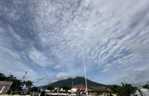 Ribuan ASN dan PTT di Pemkot Ternate Ikut Apel Gabungan