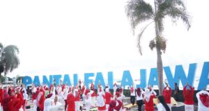 Yoga Therapy Sambut HUT Ke-79 RI