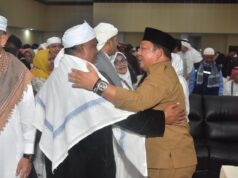 Sekda Kota Ternate Sambut Kedatangan Jamaah Haji